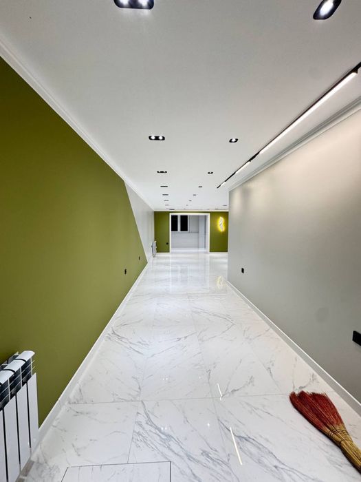 ПРОДАЕТСЯ   Гатовый Нежилой