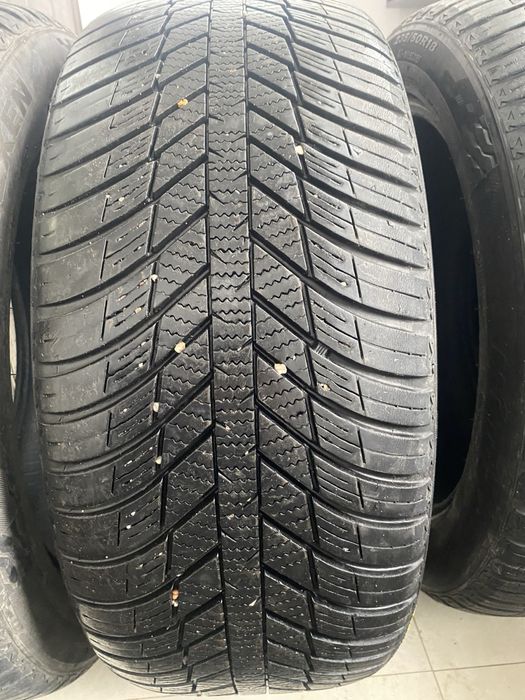 235/50/18 Nexen Nblue 4 season, ДОТ 2920