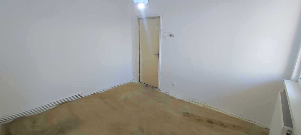 Vand apartament 3 camere Hunedoara - Vulcan