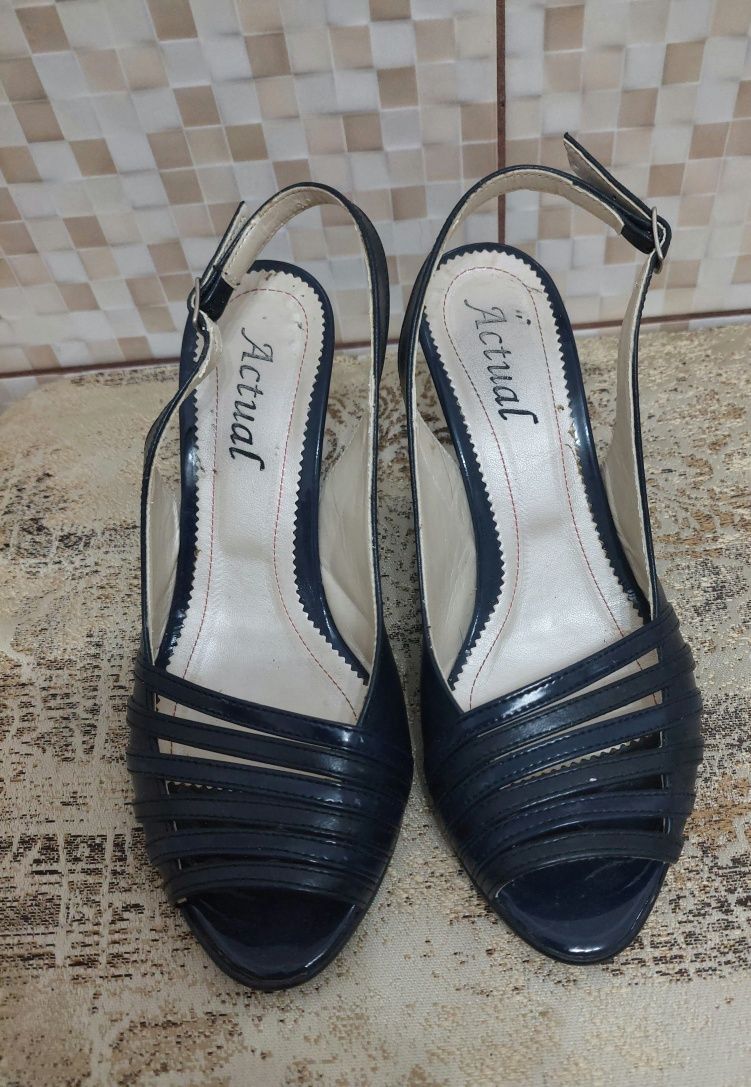 Pantofi si sandale  elegante dama