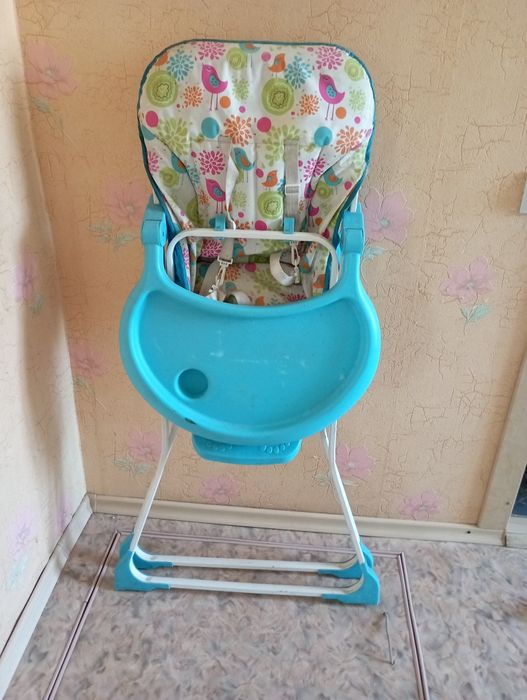 Продам детский стульчик столик