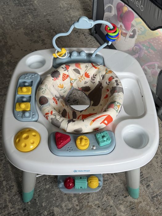 Masuta/ centru de activitati bebelusi + CADOU Salteluta de joaca bebe