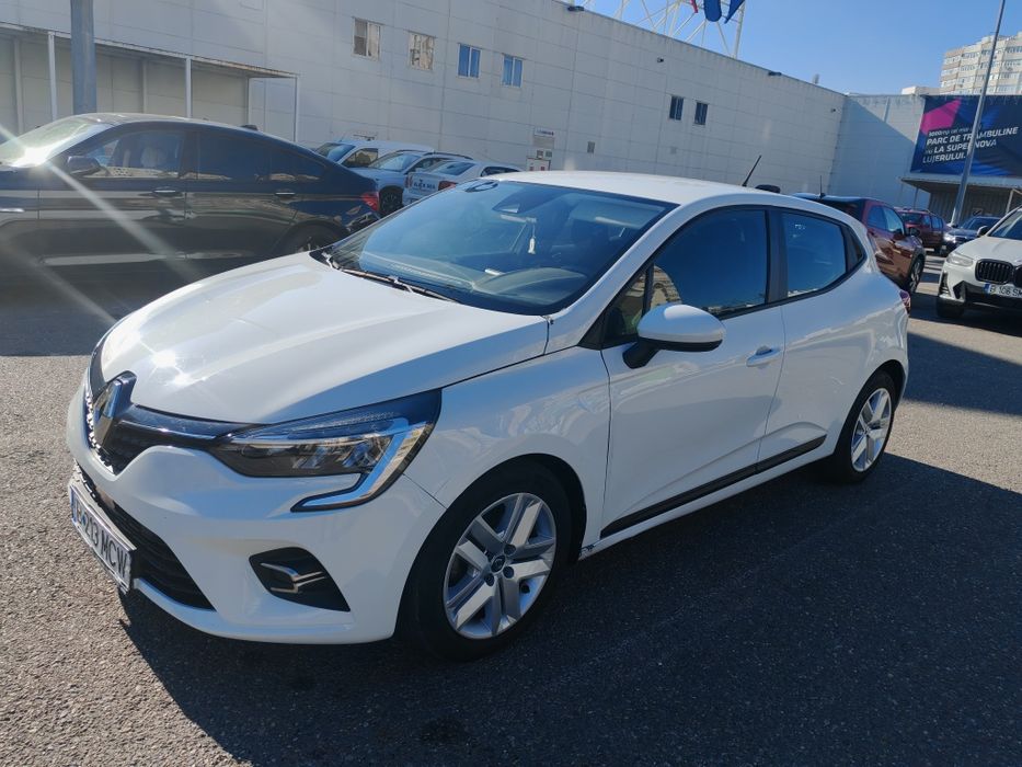 Renault Clio 5 2022 1.0 Tce 90 cp cutie automată ușor avariat