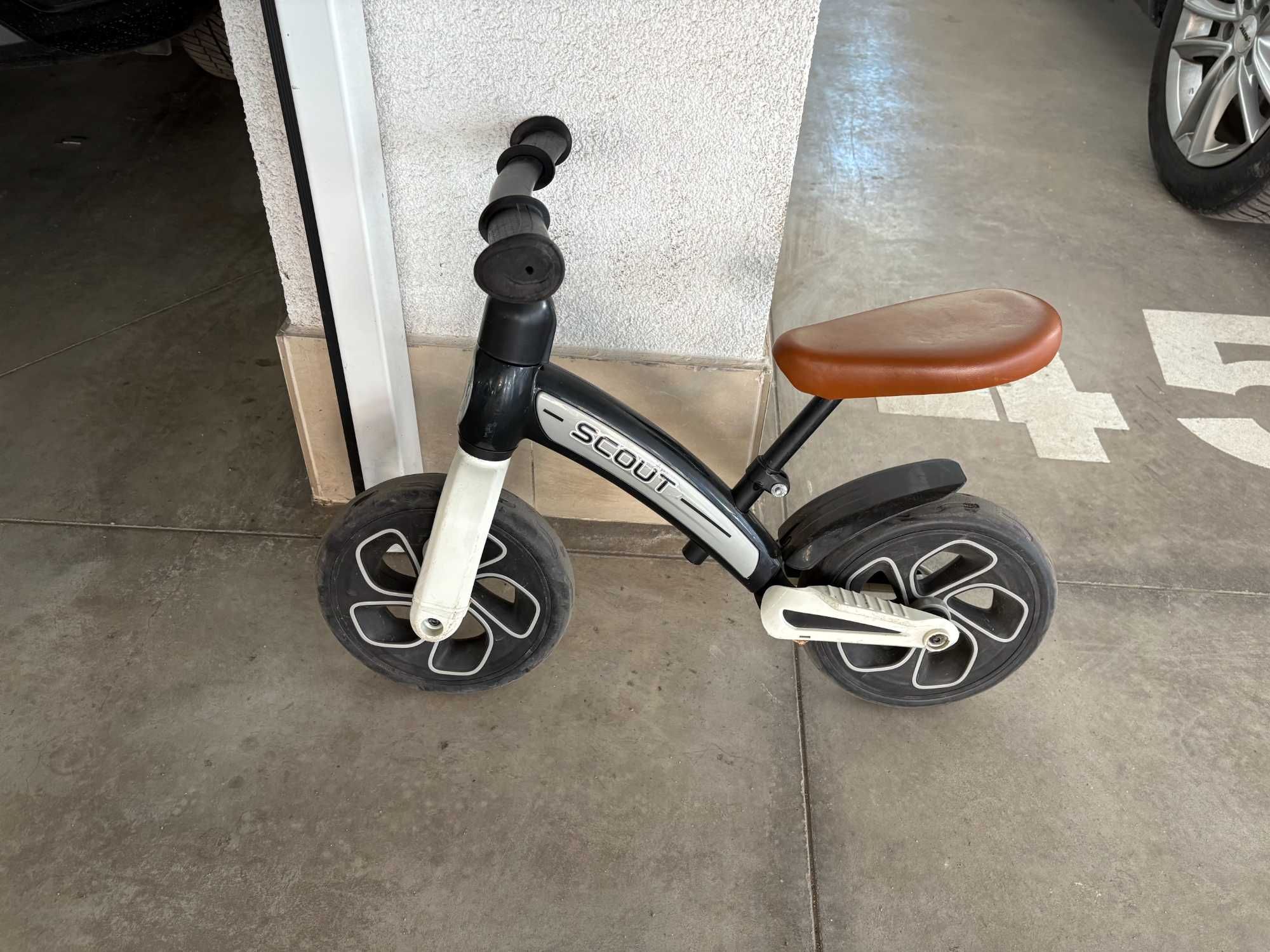 Баланс колело Lorelli SCOUT Black