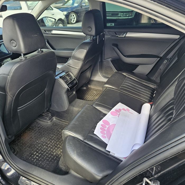 Vând Skoda superb 2018 automata 1.6 diesel