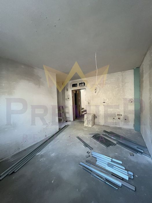 Продава се Офис в Варна, Бриз - 44 кв.м за 2000 €/кв.м - Снимка #6