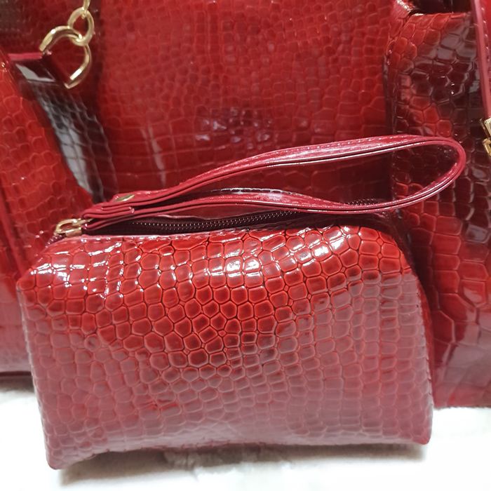 Set de 5 bucati Genti elegante din Piele Ecologica Lacuita