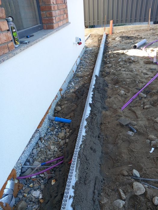 Executam lucrari de montaj pavaj si reparati