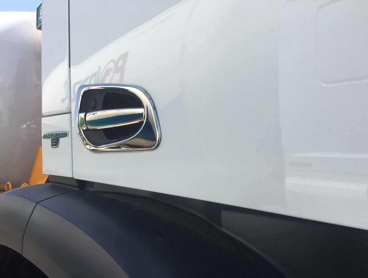 Комплект декорация за дръжка врата на Мерцедес Mercedes Actros MP4 MP5