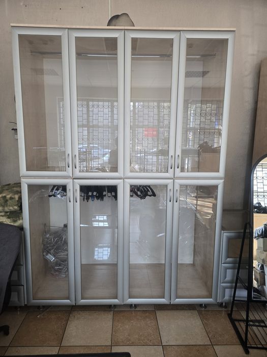 Витрина ламинат стекло