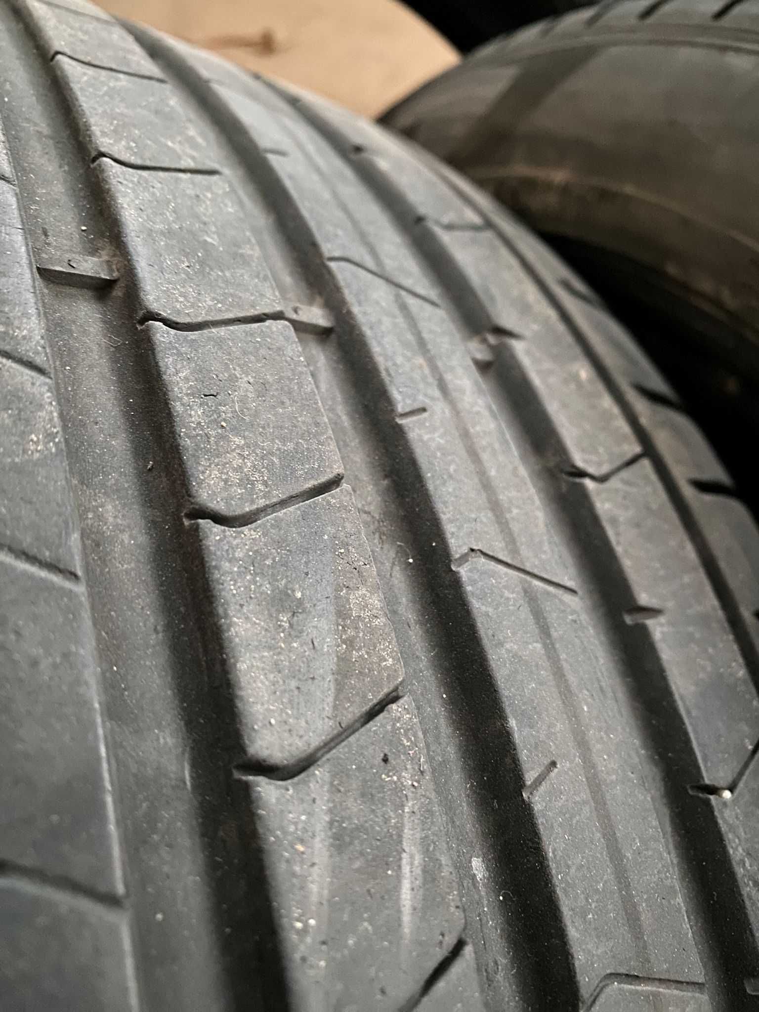 4бр летни гуми Pirelli P Zero 235/50/19