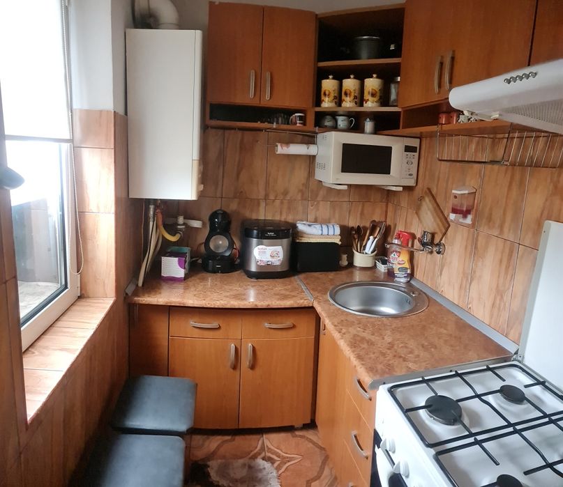 Apartament 3 camere zona 9 mai