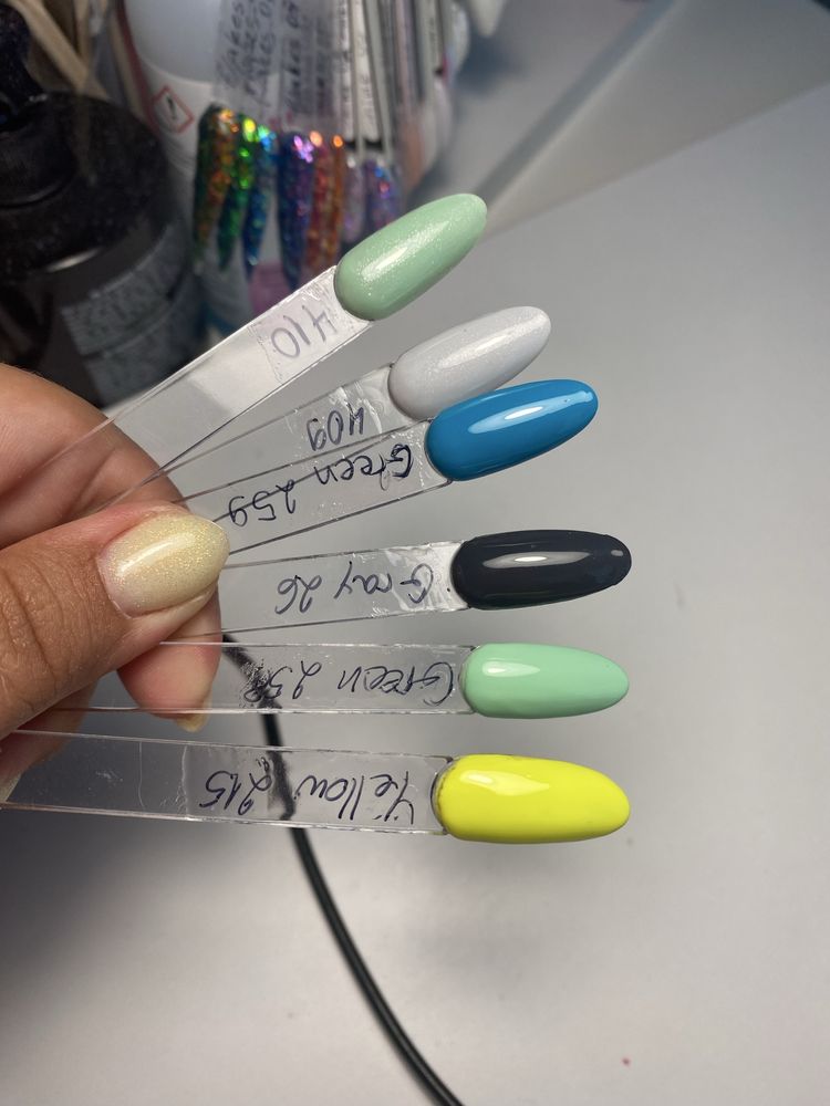 Гел лакове - Dama nail art
