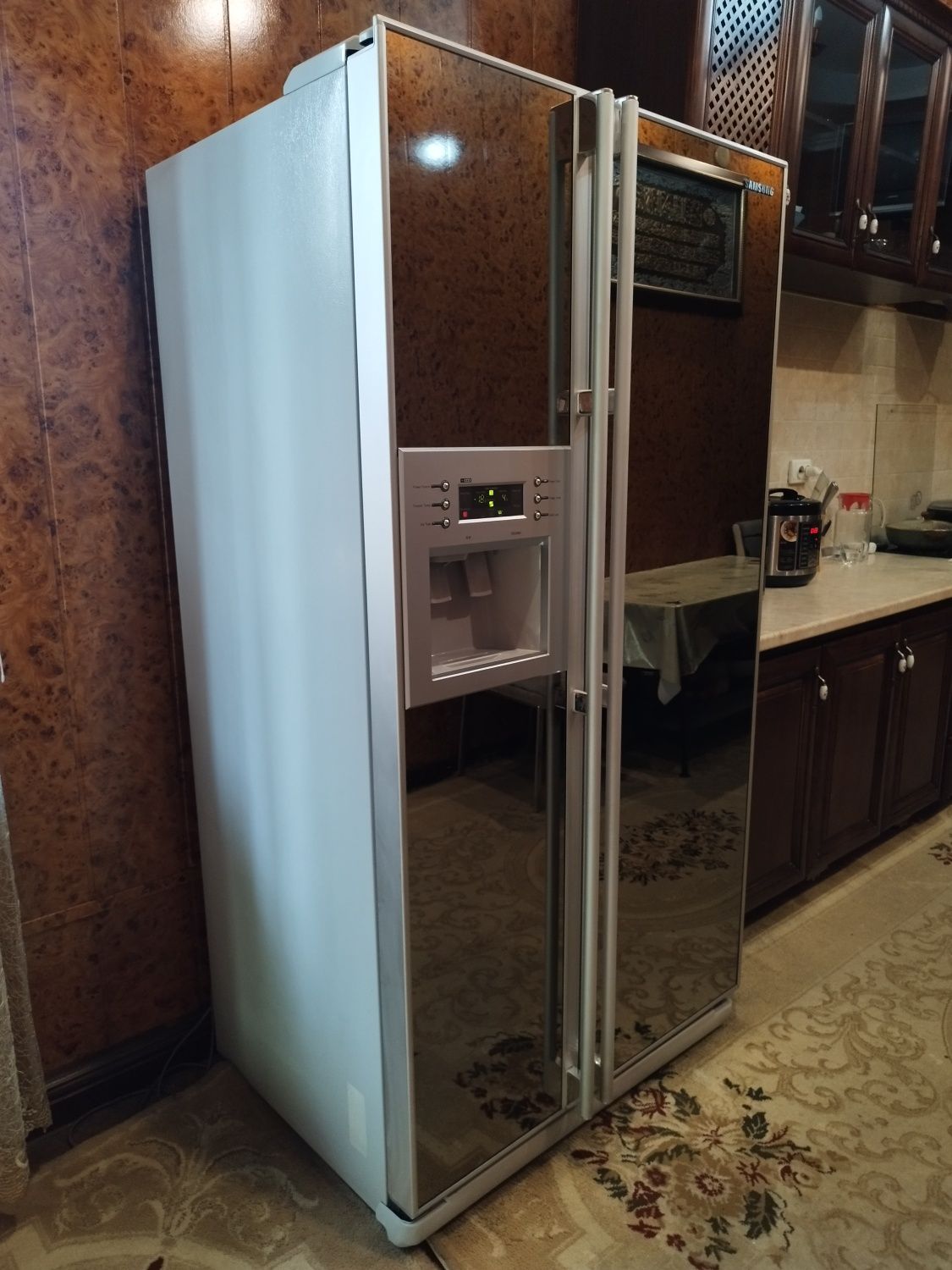 Холодильник Samsung Side-by-side