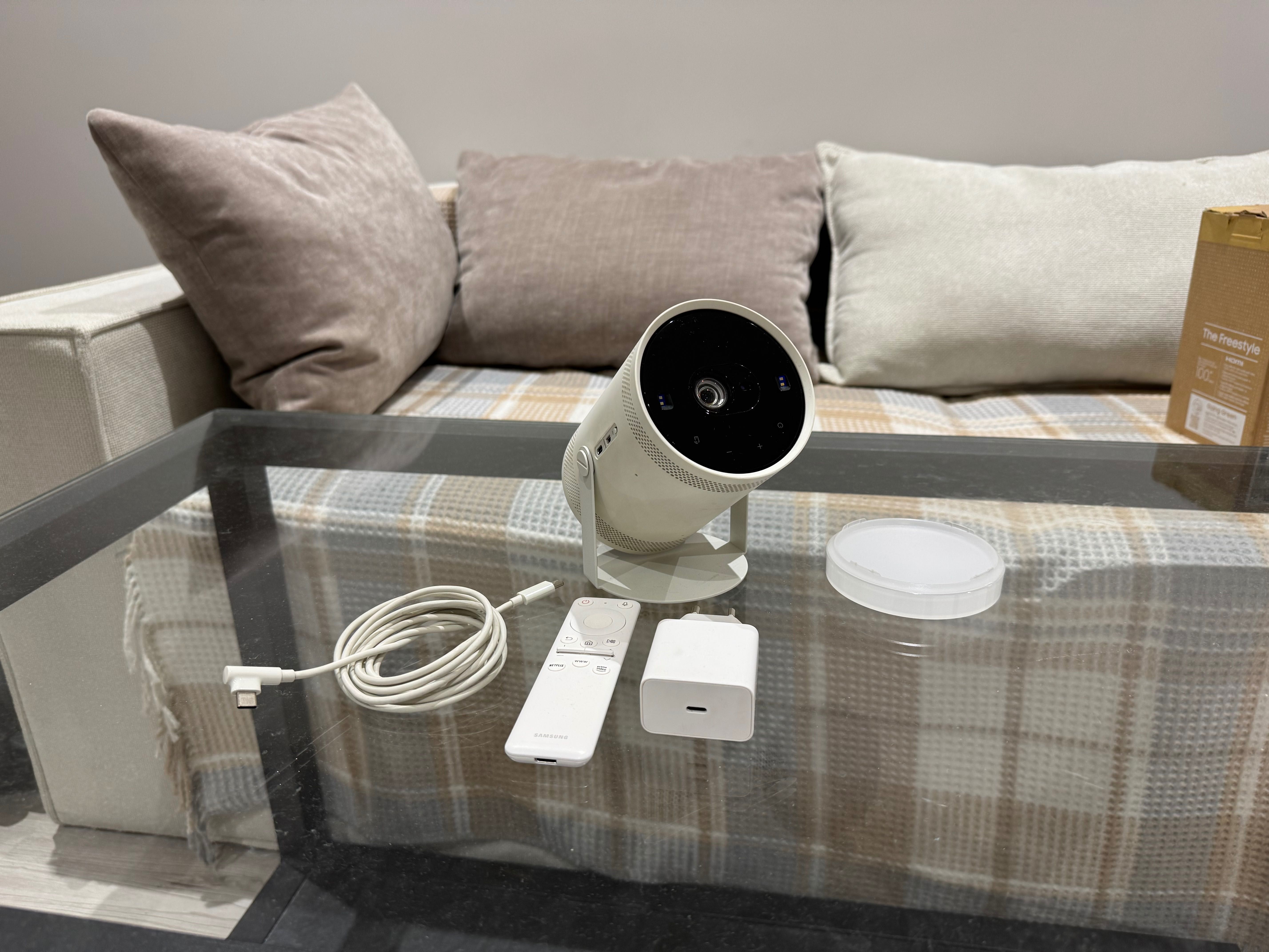 Samsung Portable Projector