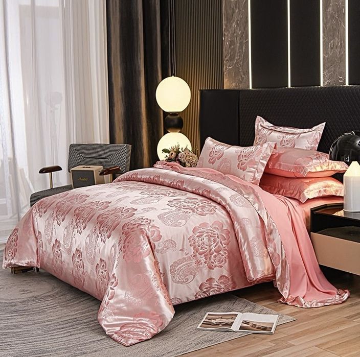 Роскошный атласный жаккардовый комплект белья 1,8 — Новый!