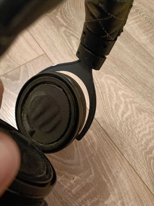 Vand casti  JBL  ,Corsair , Skullcandy  Roccat  A SE CITI ANUNTUL !!