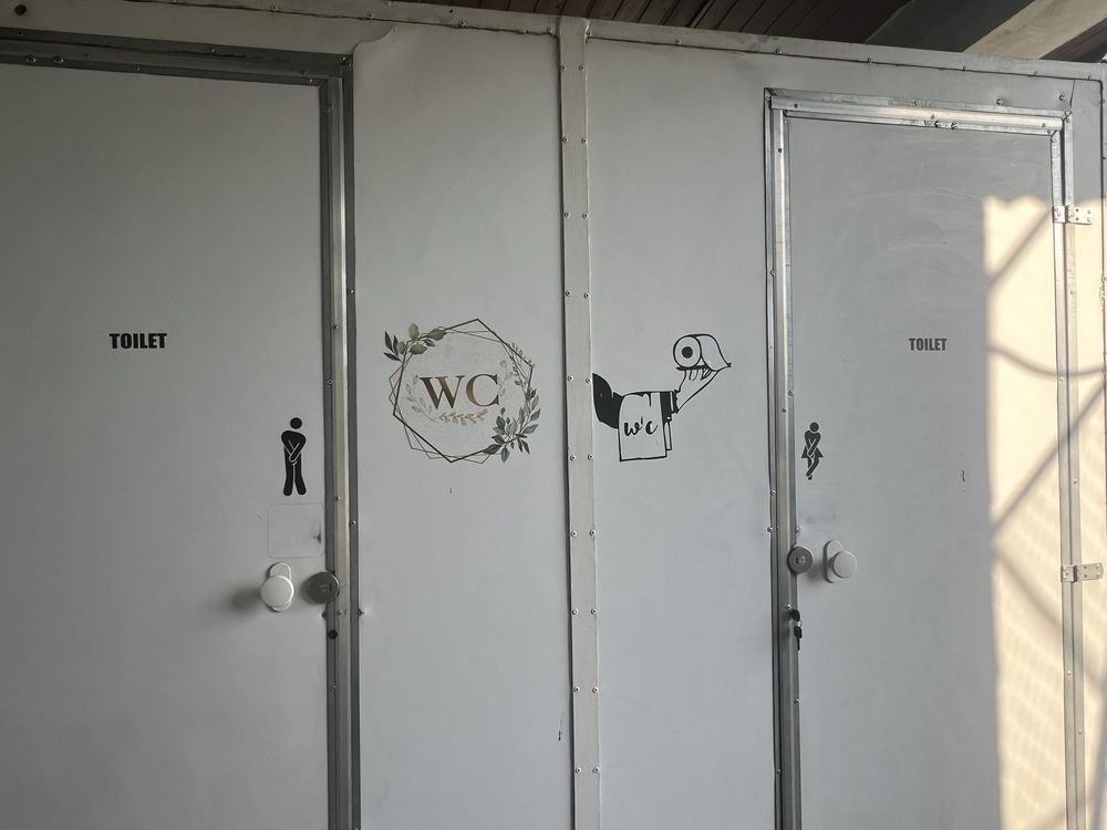 Toaleta mobila, wc pentru evenimente