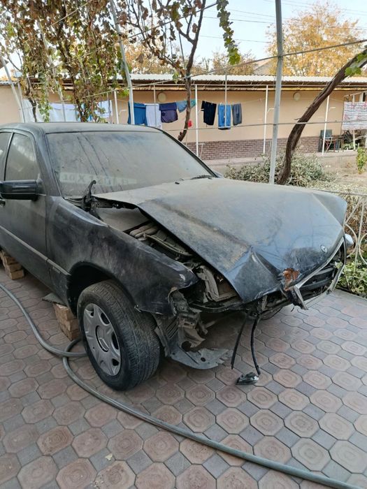 Продается мерседес W202