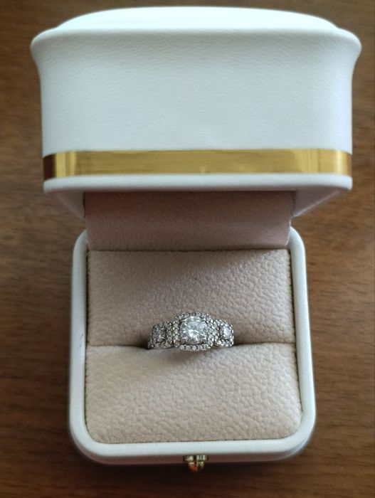 Asl kumush kõzlari brilliant 16.5 razmeri 6 gram tanilmagan idish bn