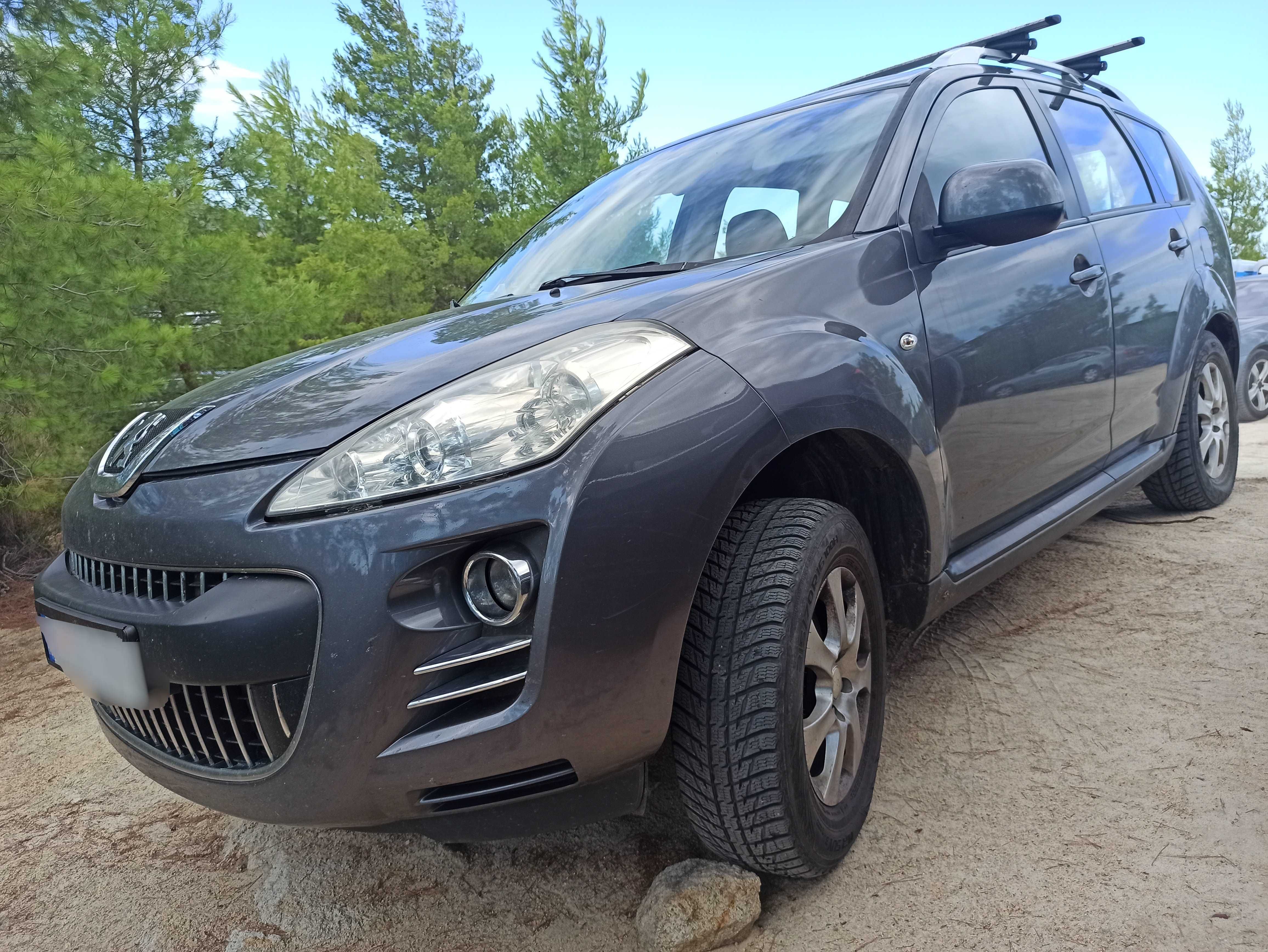 Peugeot 4007, an 2008, 7 locuri, motor 2.2HDI