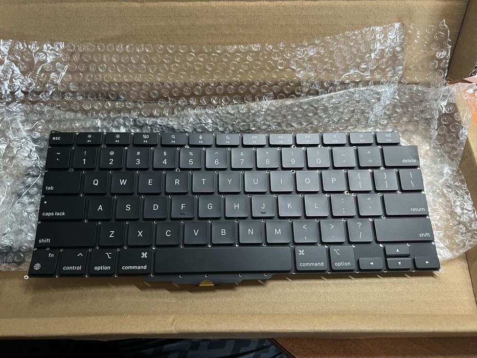 Клавиатура A2337 MacBook