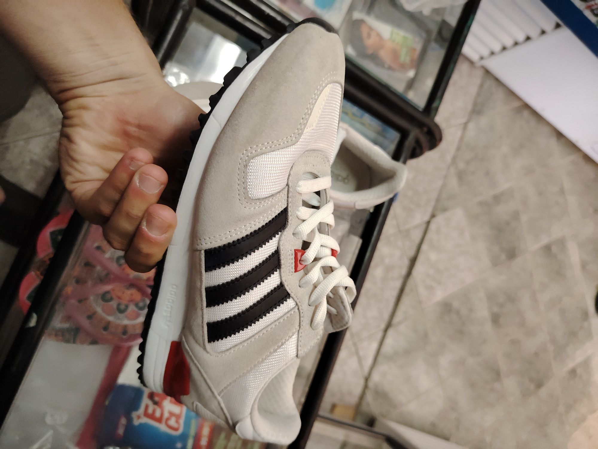Adidas маратонки