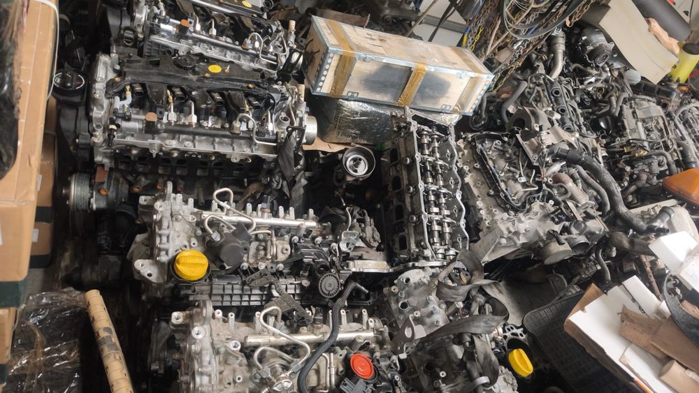 Motor nissan  juke 1.0 Qashqai 1.3 navara  2.3 ys23  2.5 3.0v6 v9x