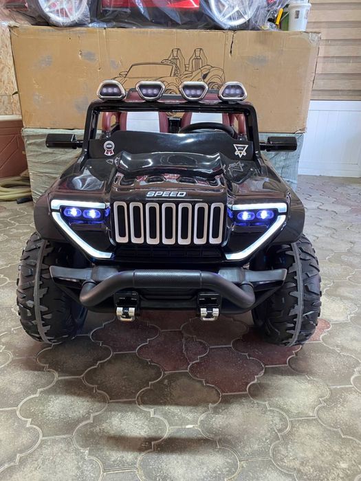Katta bolalar mashinasi 24V ikki o’rinlik детская машина с пультом 4х4