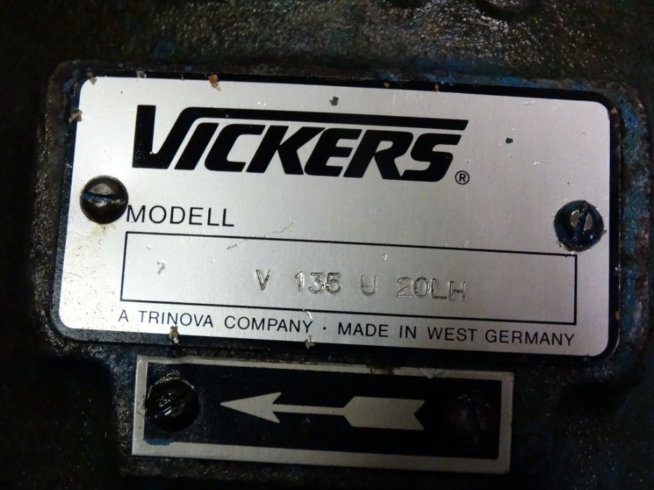 Хидравлична помпа Vickers V135 U 20LH