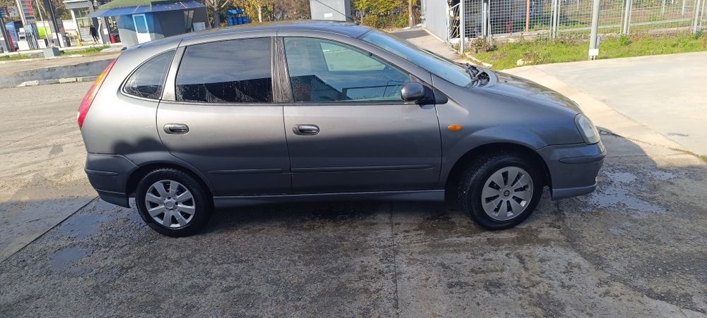Автомобили Nissan Almera Tino