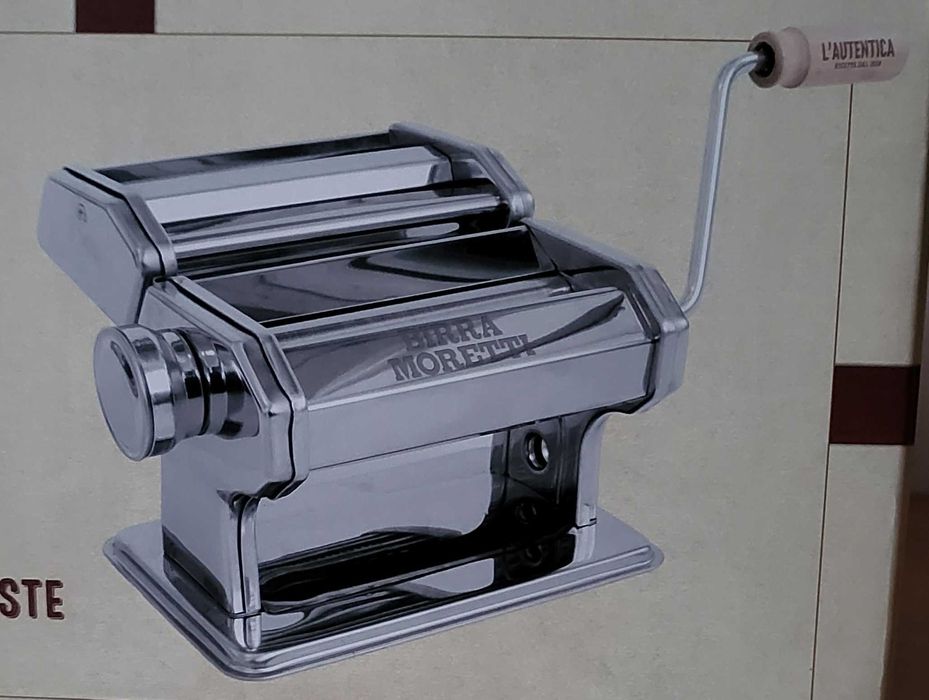 Mașină de facut paste - Inscripționată Birra Moretti