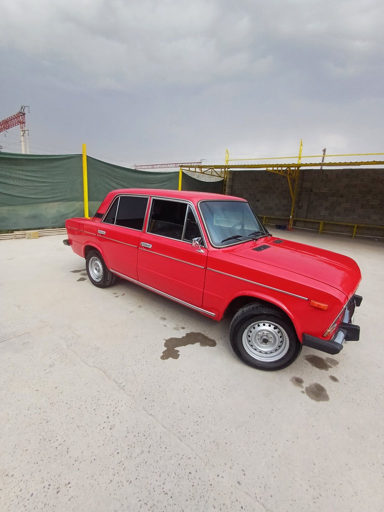 Vaz 2106 yahshi sastayaneda pulini kelishamiz