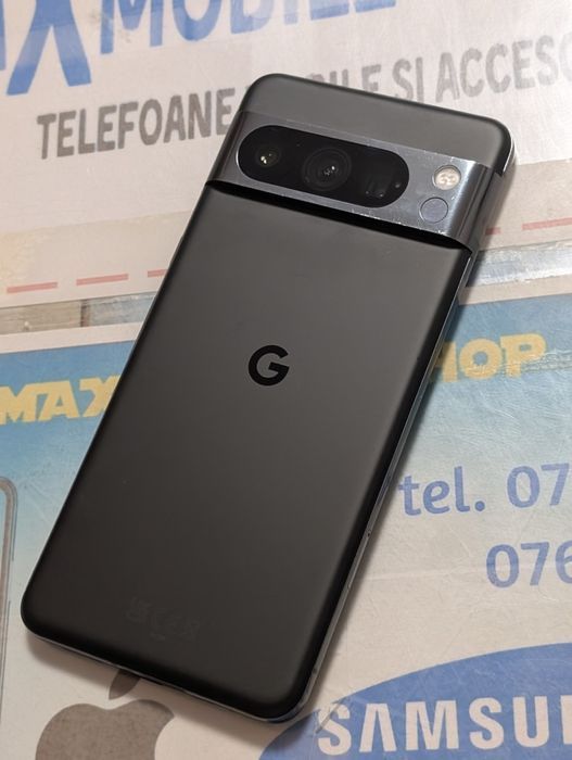 Google Pixel 8 Pro - 512 GB / 12 GB RAM / Black