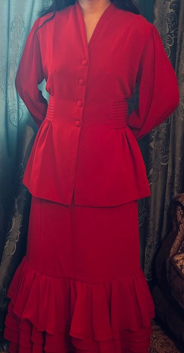 женский костюм на прокат