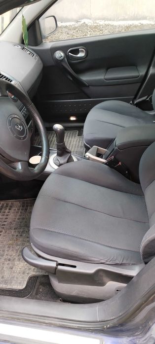 Продавам Рено Меган 1.5dci
