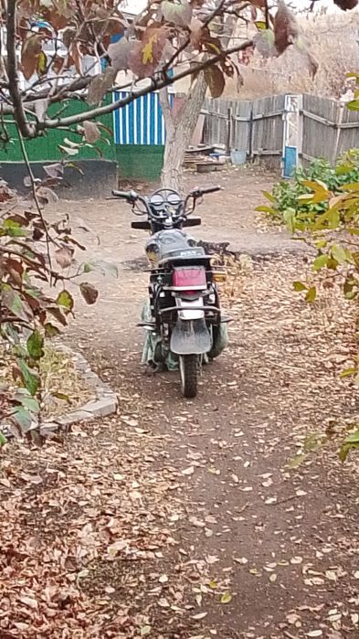 Продам мотоцикл suzuki 150 кубов не на ходу нужен ремонт цена торг ест