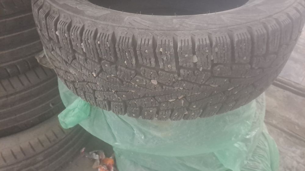Продам зимнюю резину