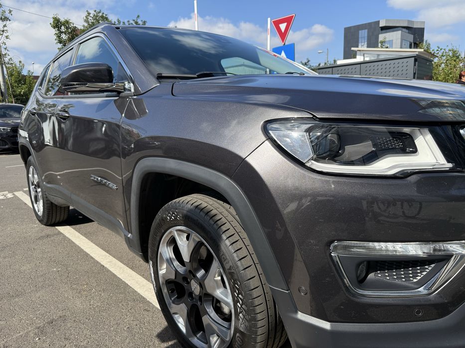 Jeep Compass in stare noua