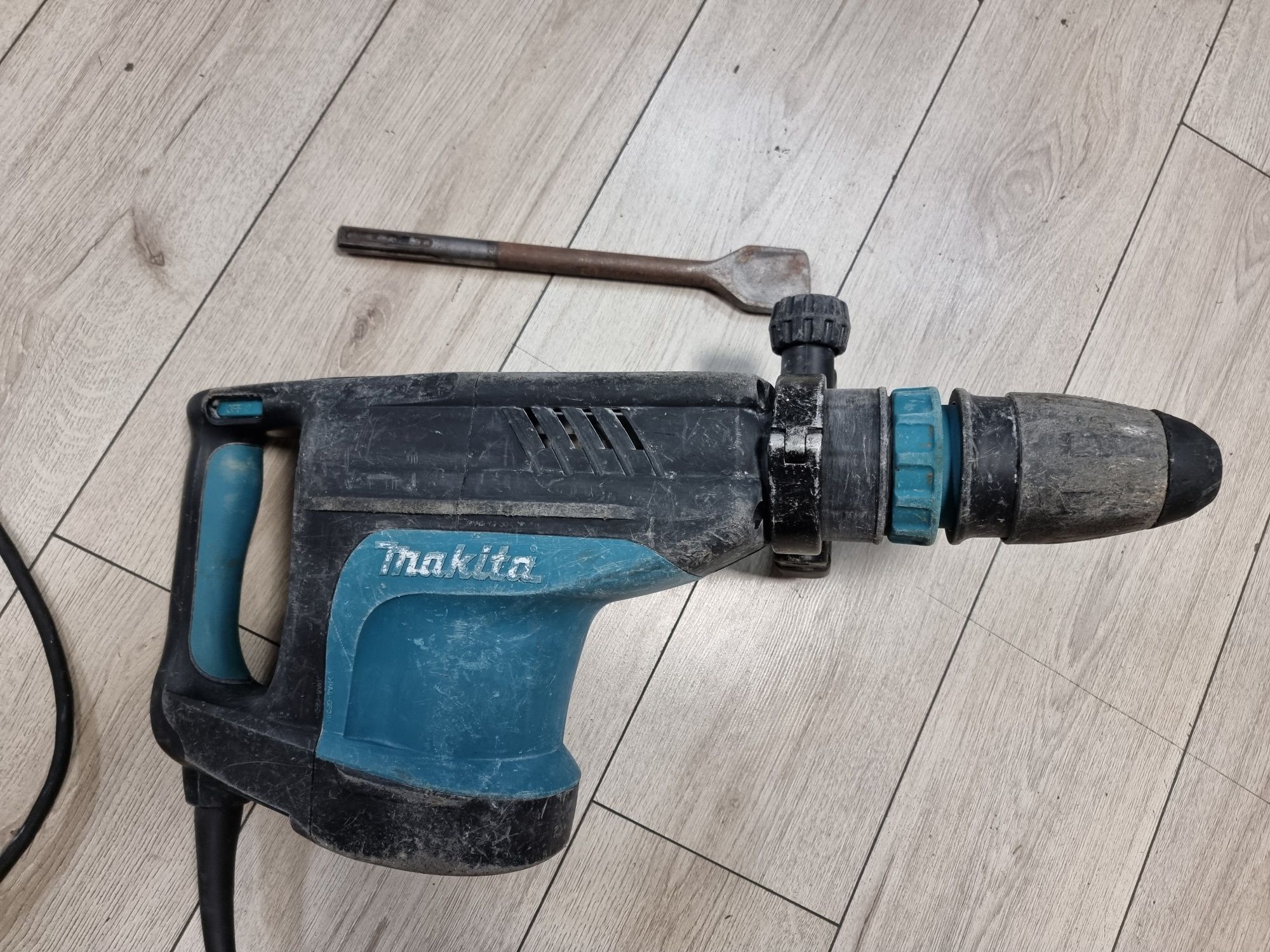 Amanet F28: Ciocan rotopercutor / Picamer Makita HM1203C