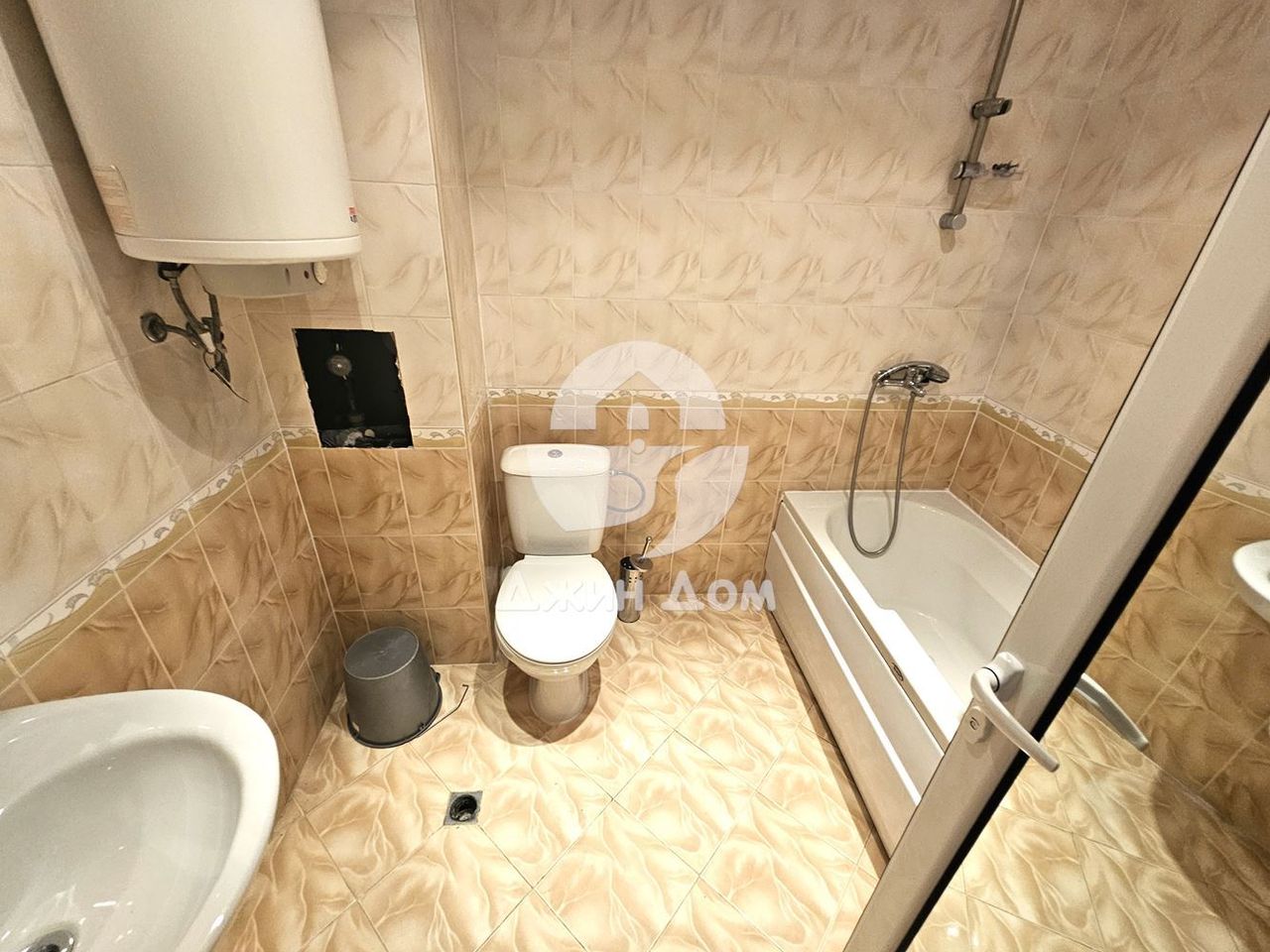 Продава се Двустаен апартамент в Свети Влас - 91 кв.м за 1179 €/кв.м - Снимка #3