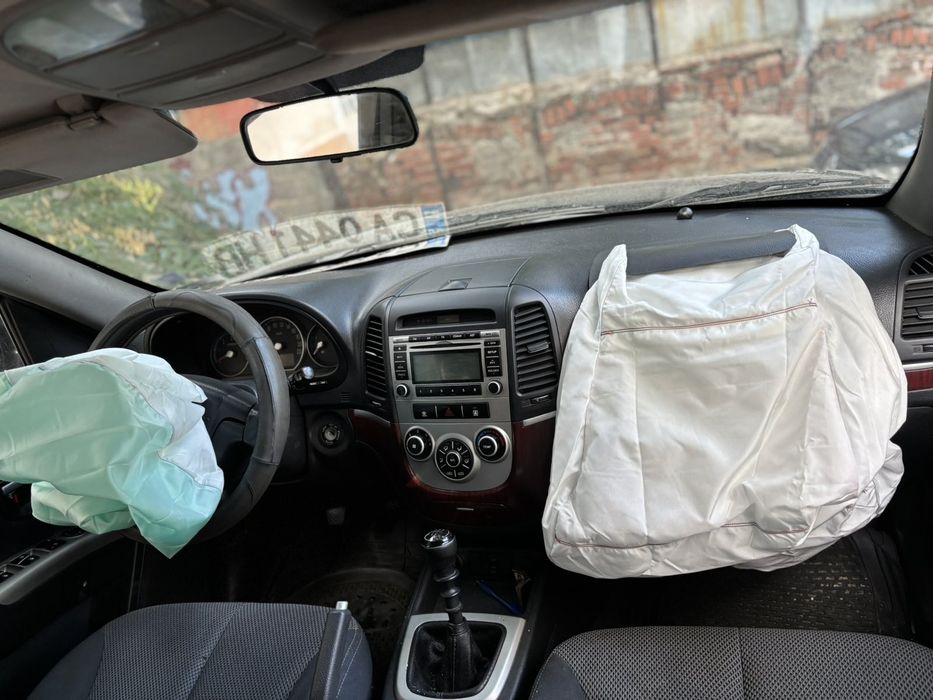 Хюндай Санта Фе 2008 г(2.0/D4D)НА ЧАСТИ!