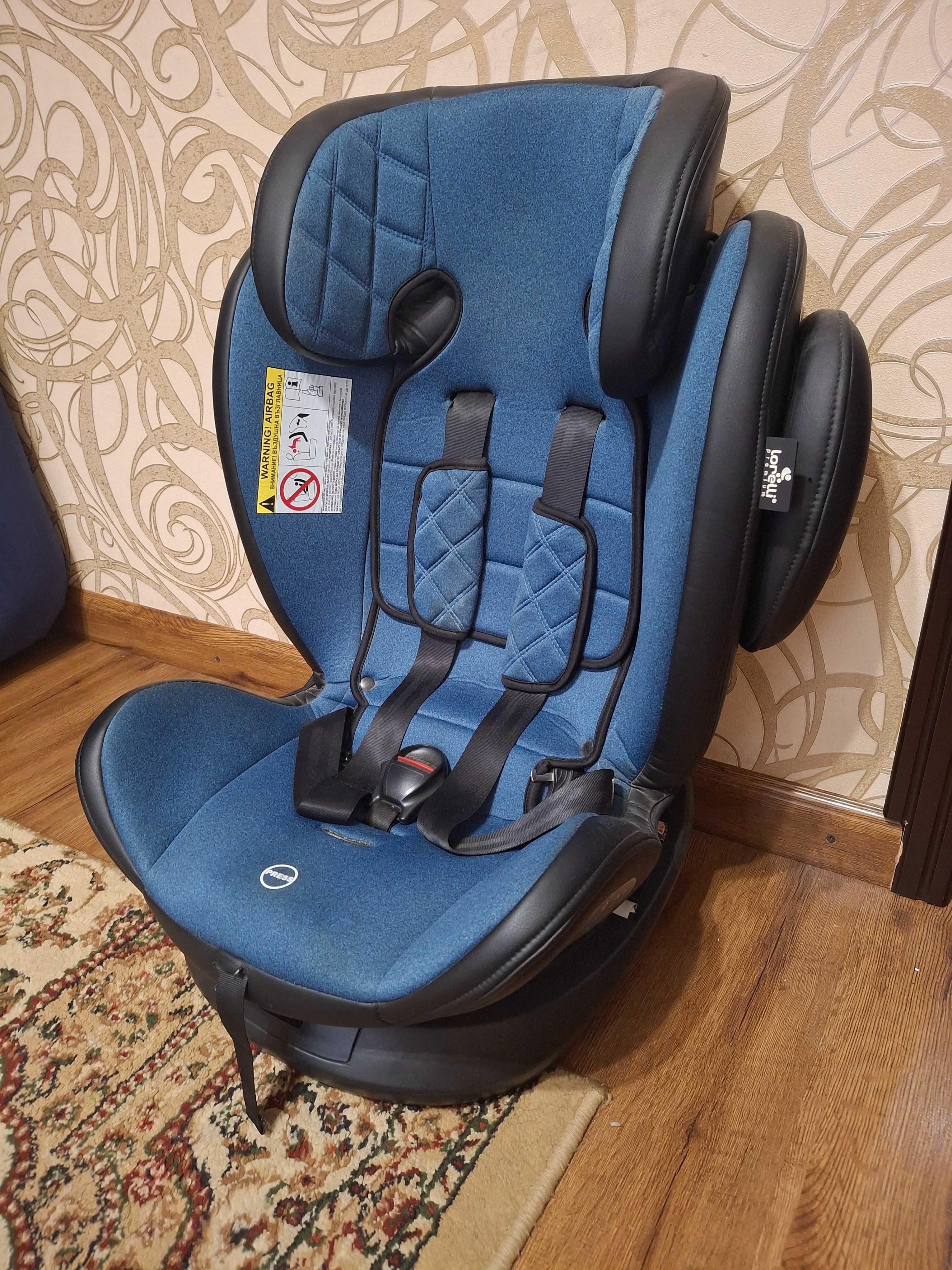 Продается автокресло.