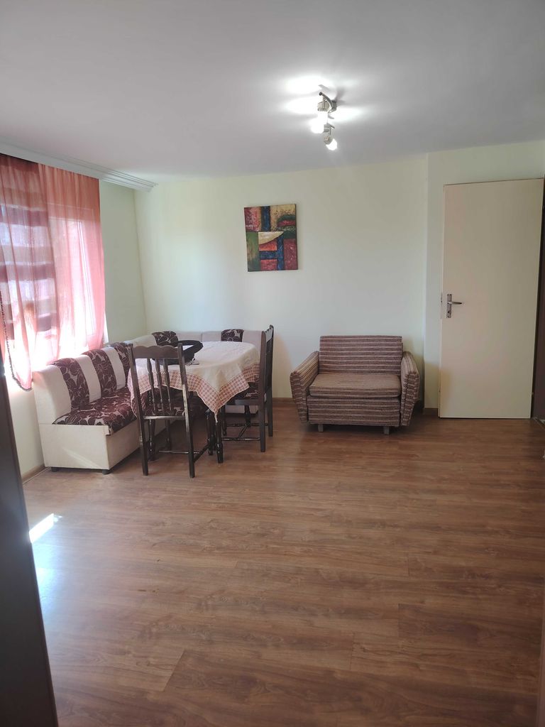Дава се под наем Ателие в Видин, Георги Бенковски - 40 кв.м за 158.1 € - Снимка #2