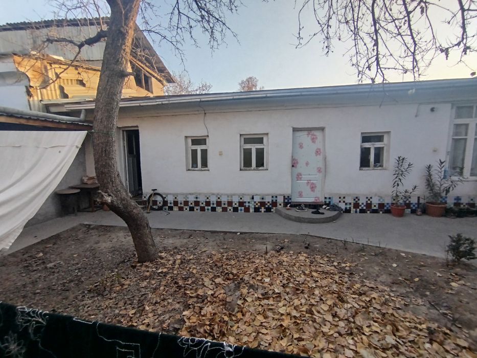 Chilonzor uchastka sotiladi