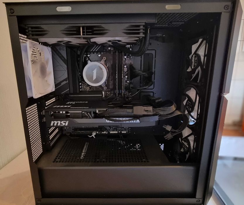 Calculator Gaming  RTX 5070ti + R5 7600X + 32 GB Ram DDR5 + 2x SSD m.2