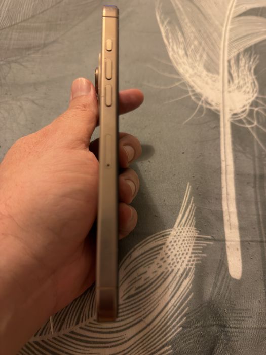 Vand iphone 16 pro max, 256 GB, desert titanium