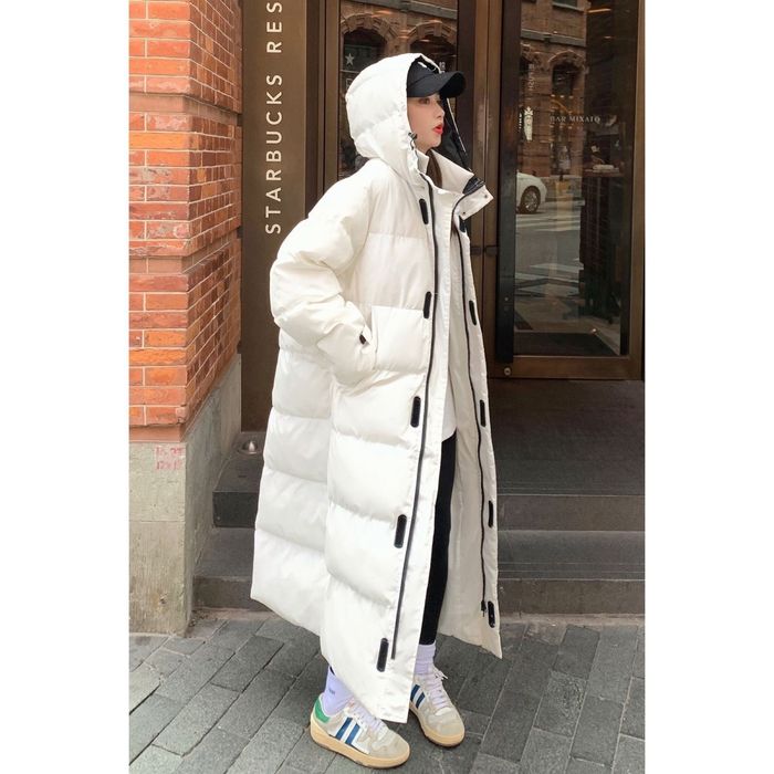 Белая зимняя куртка женская