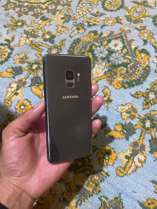 Samsung s9 xolati yaxshi