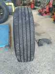 Гума 295/80 R 22.5 120 лв .